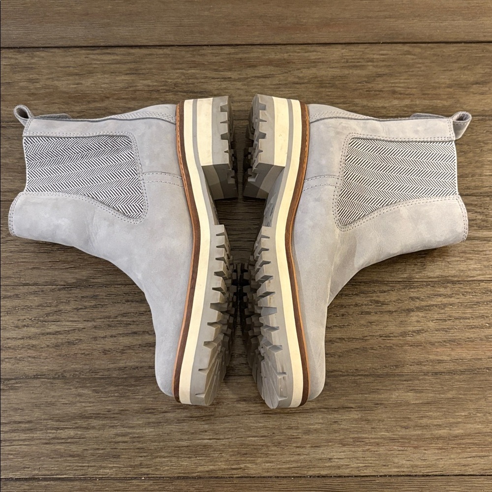 [Timberland] Courmayeur Valley Chelsea Leather Boots w/ Herringbone Women’s 10 - Picture 7 of 12